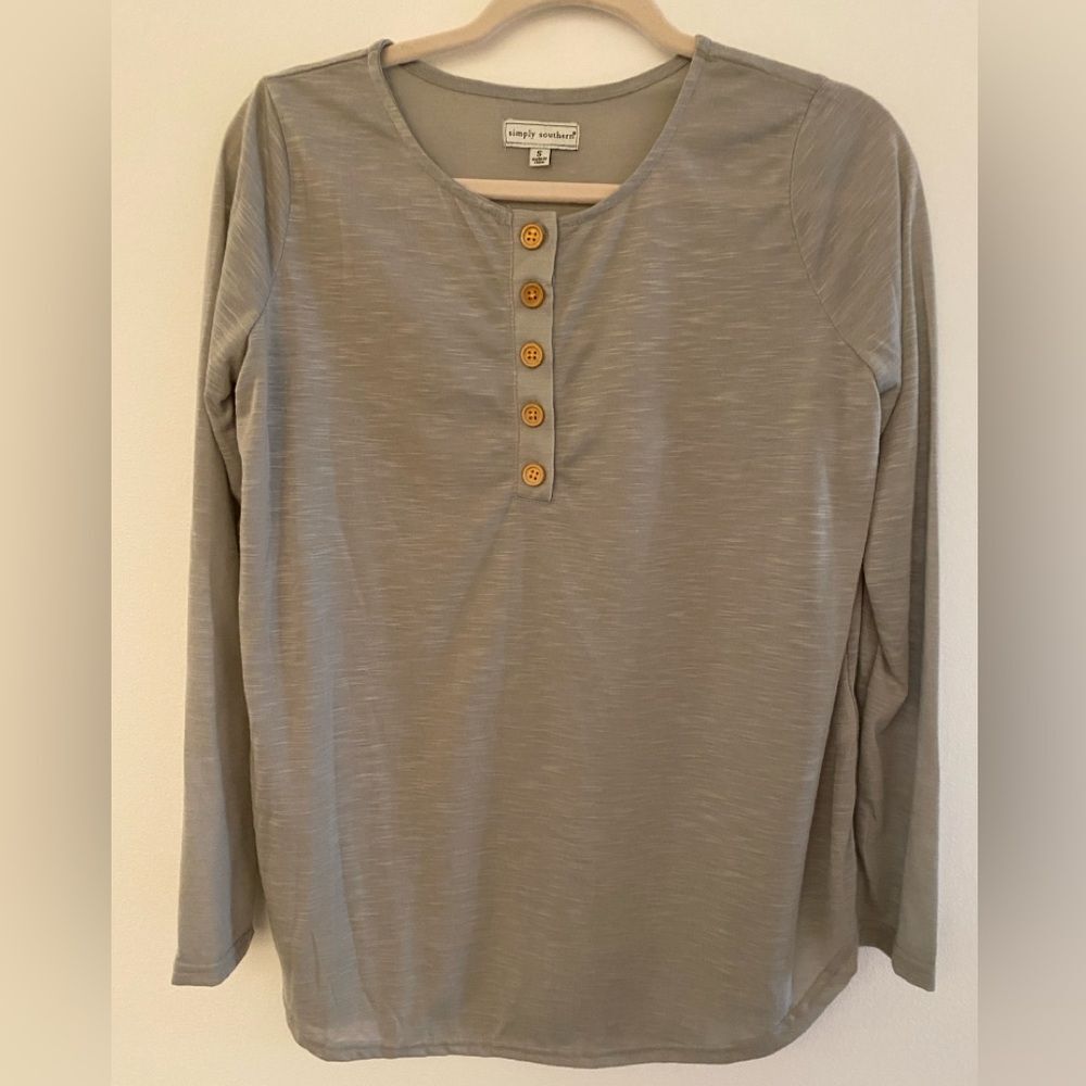 Simply Southern Taupe Grey Long Sleeve Button Henley Top Womens Sz Small